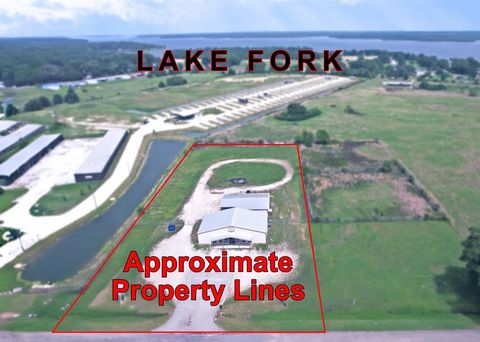 Photo of 3910 W State Highway 154, Yantis, TX 75497 (MLS # 21250818)