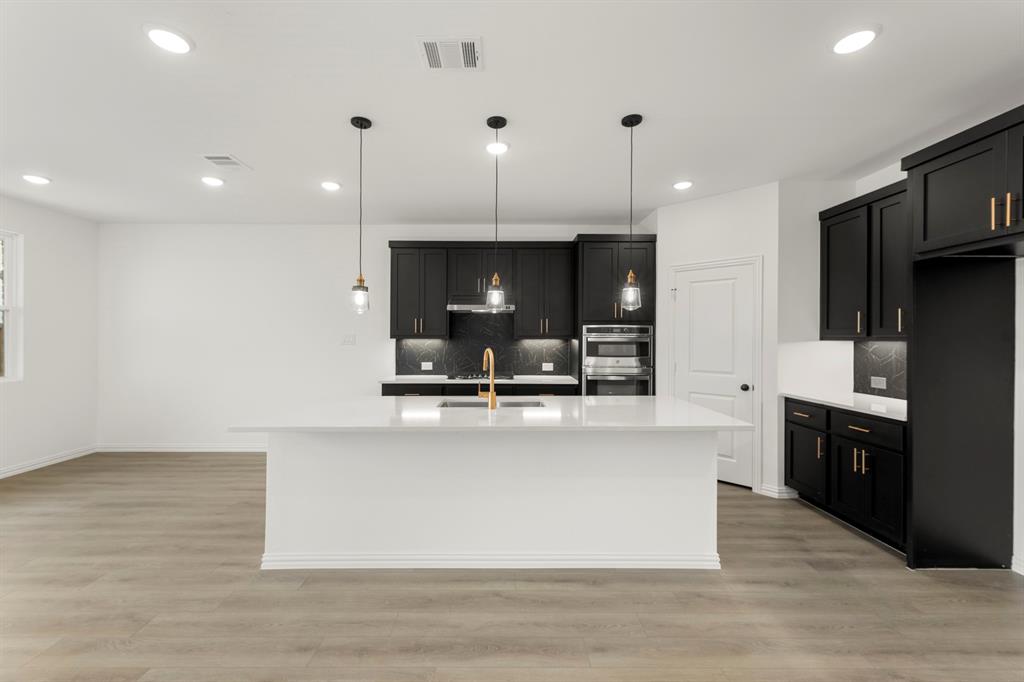 1512 Abbott Creek Road