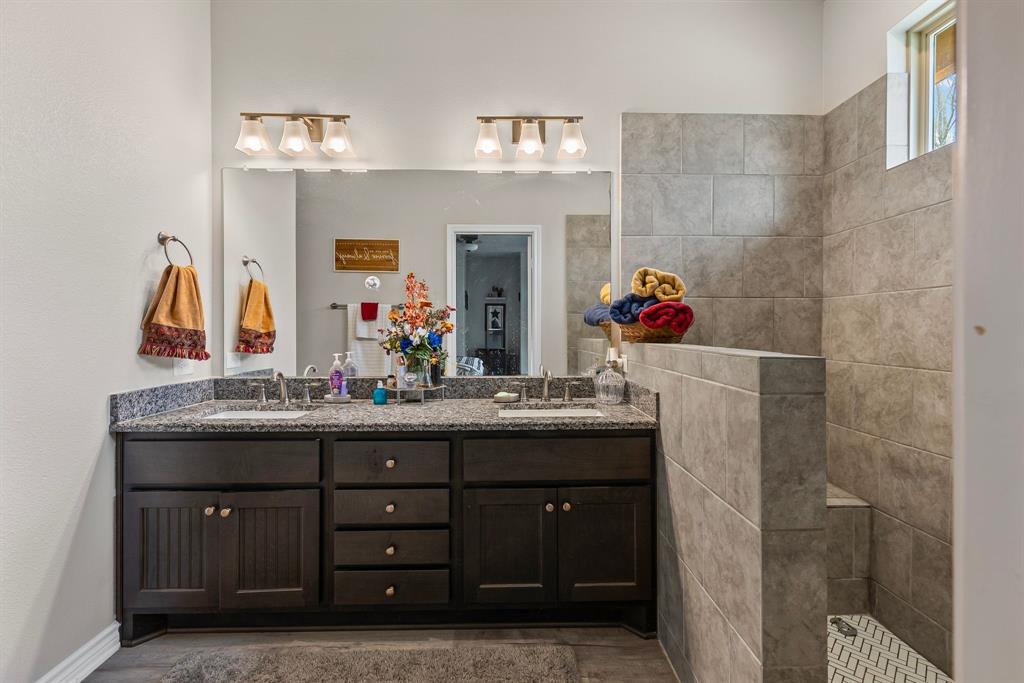 H H HALL SURVEY - Residential