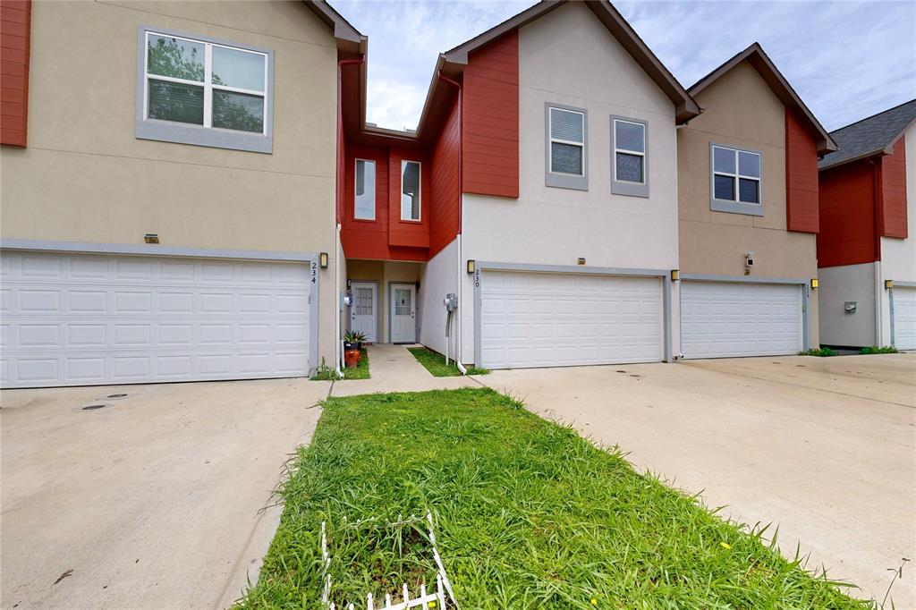 226 Heritage Court