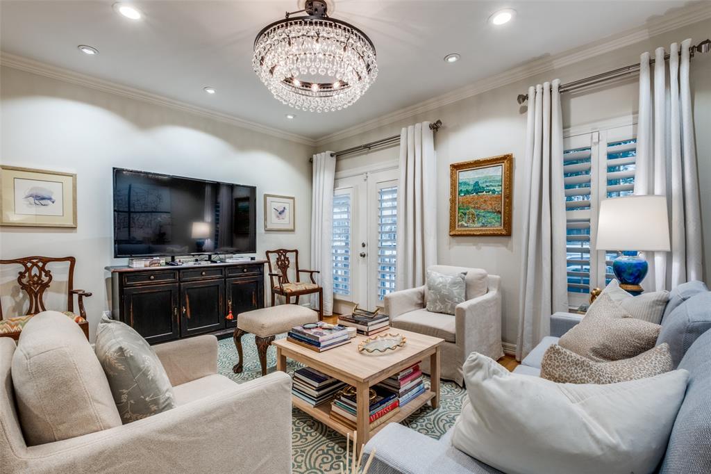 3400 Welborn Street 127