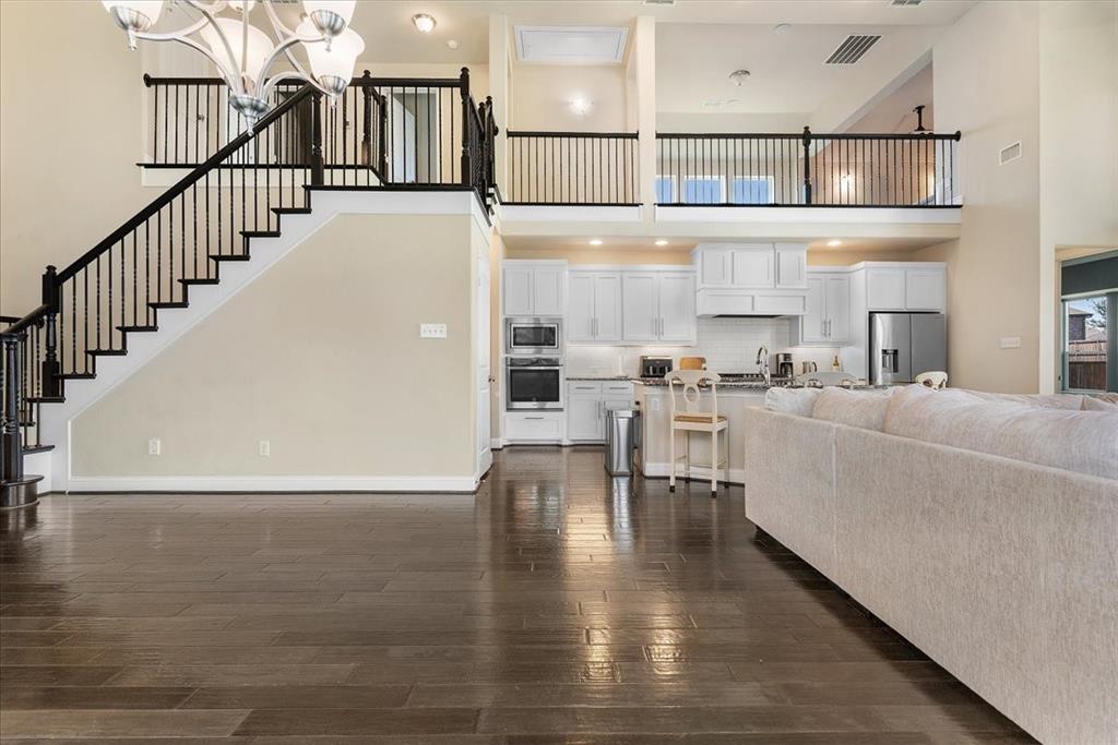 Oglethorpe Village At Savannah - Residential