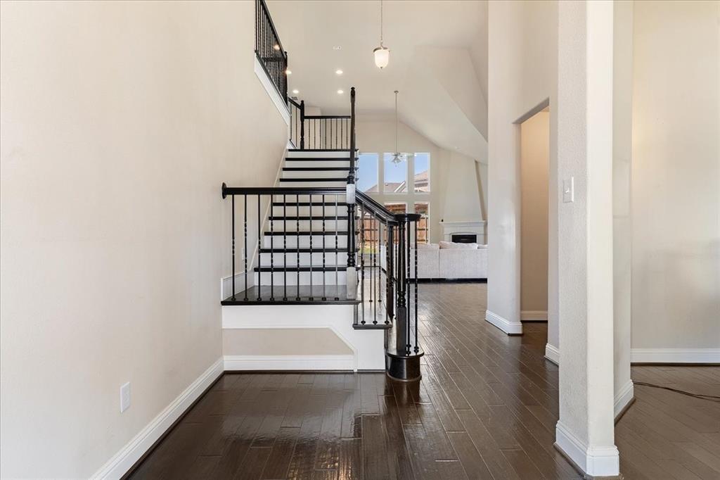 Oglethorpe Village At Savannah - Residential