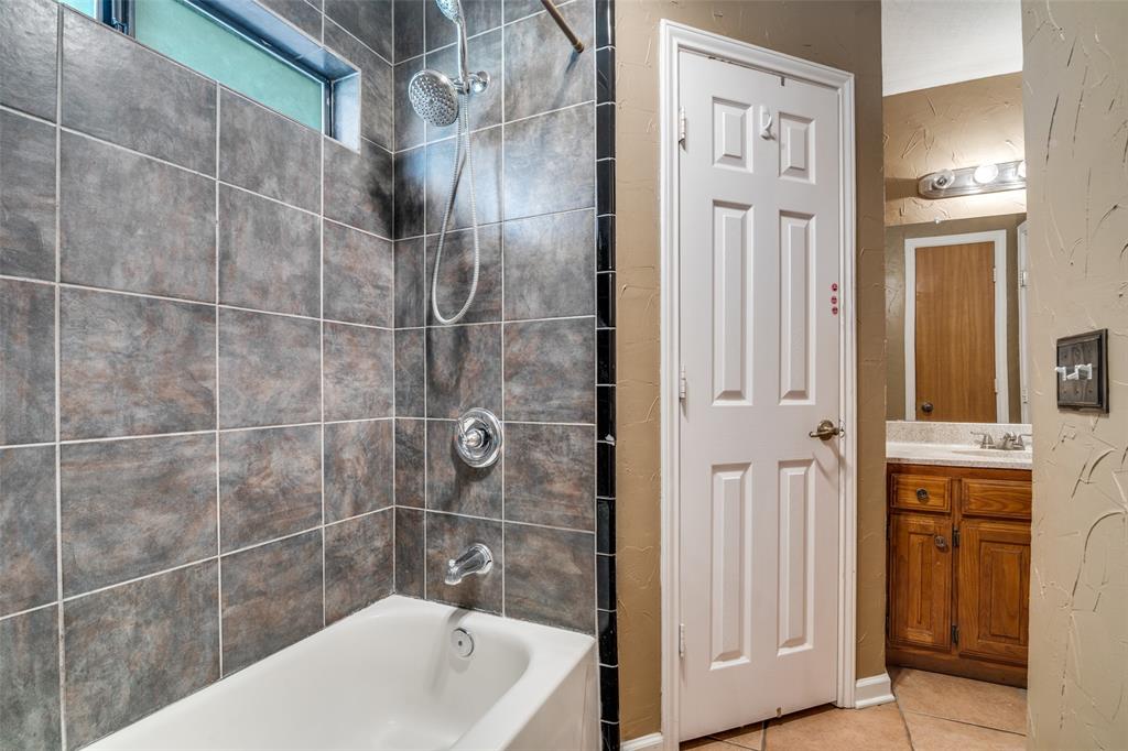 Park Lake Estates - Residential Lease