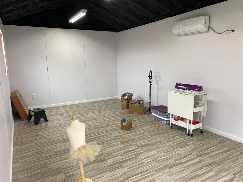 Park Lake Estates - Residential Lease