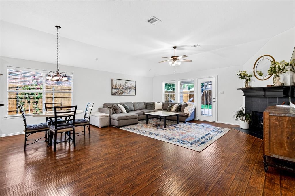 2812 Misty Ridge Lane