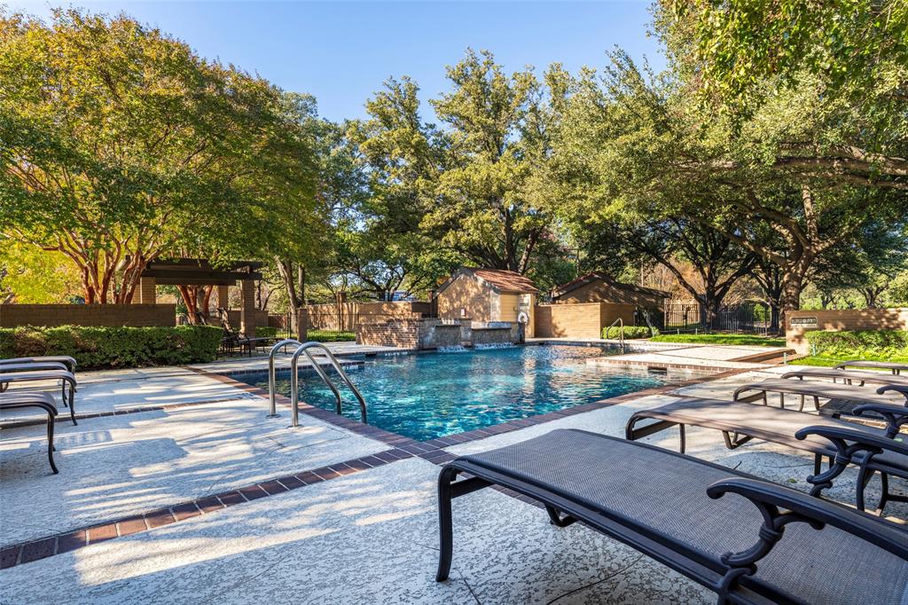 Lakes Of Bent Tree Condos - Residential