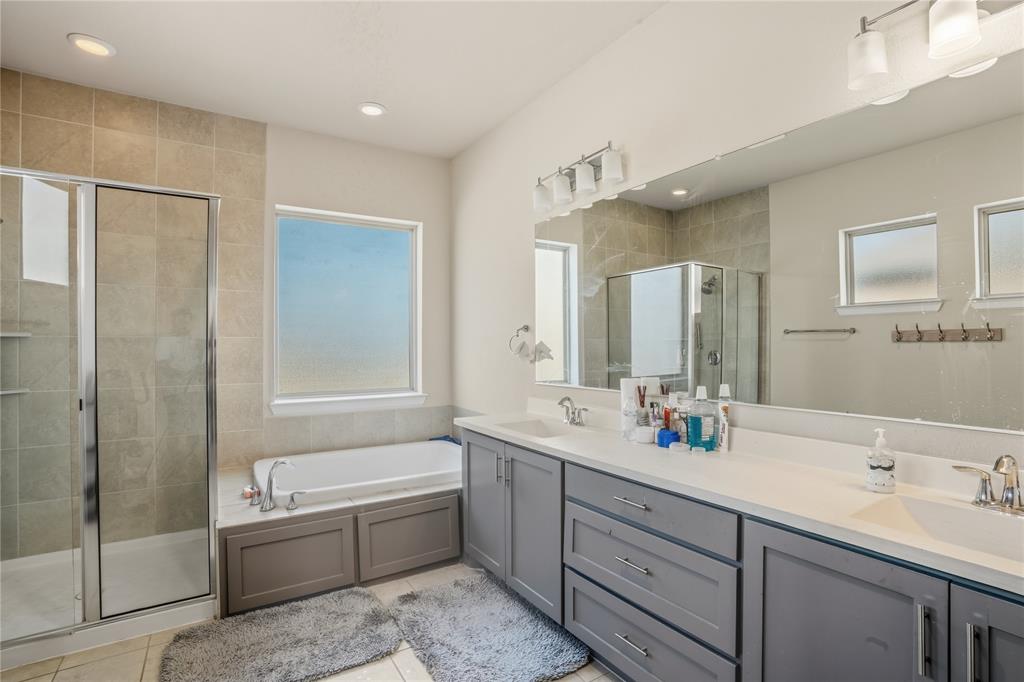 Viridian Village?2A - Residential Lease