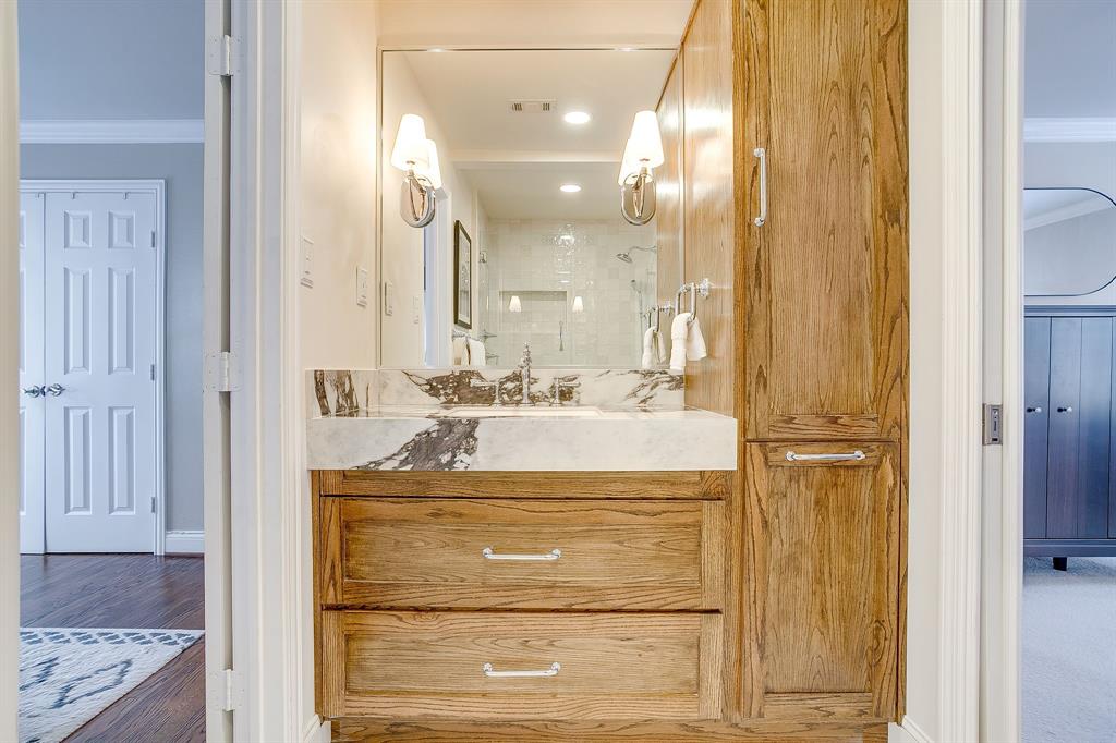 Shelby Condo 2727 - Residential