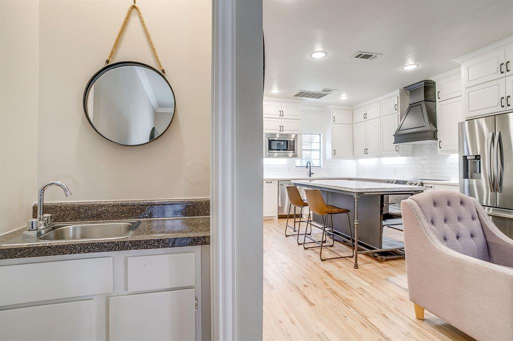 Shelby Condo 2727 - Residential