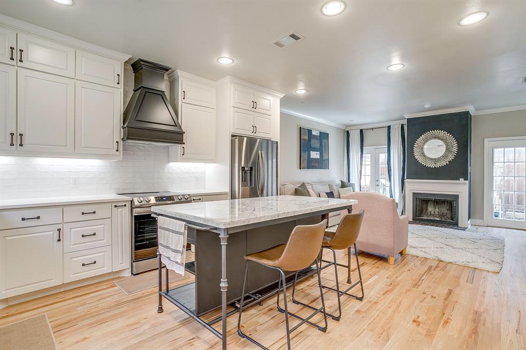 Shelby Condo 2727 - Residential