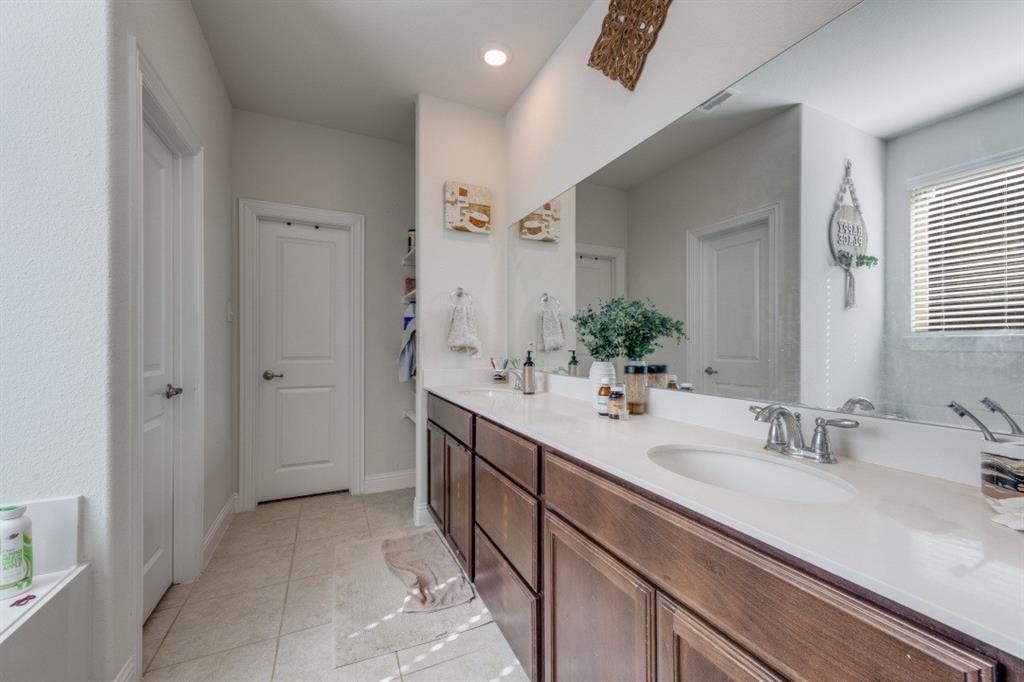 Villages of Melissa Ph 4 - Residential