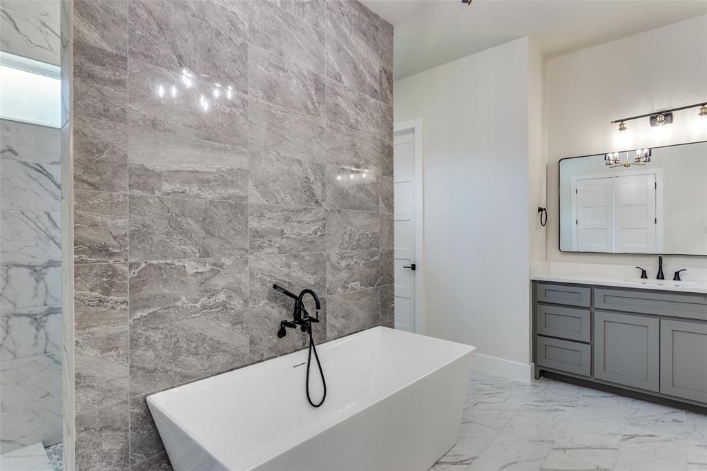 Woodland Lakes Pc - Residential