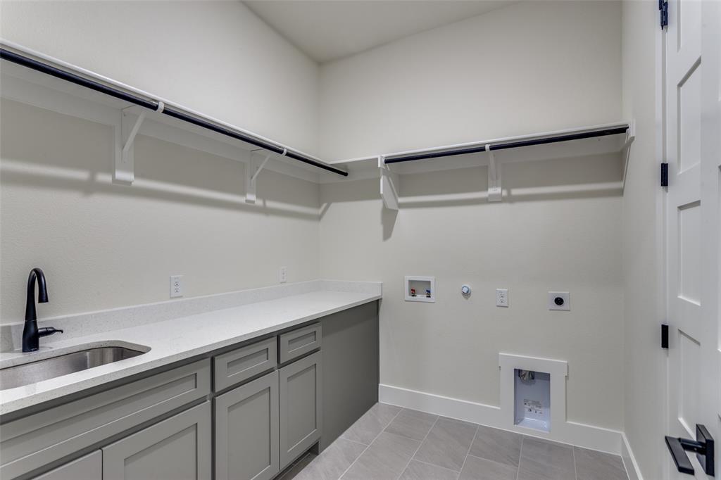 Woodland Lakes Pc - Residential