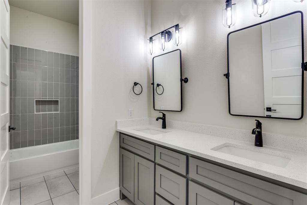 Woodland Lakes Pc - Residential