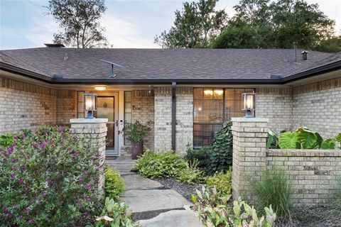 1140 Stoney Creek Drive Cedar Hill TX 75104