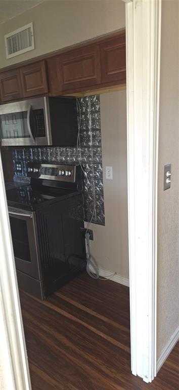 1423 Rolling Hills Drive