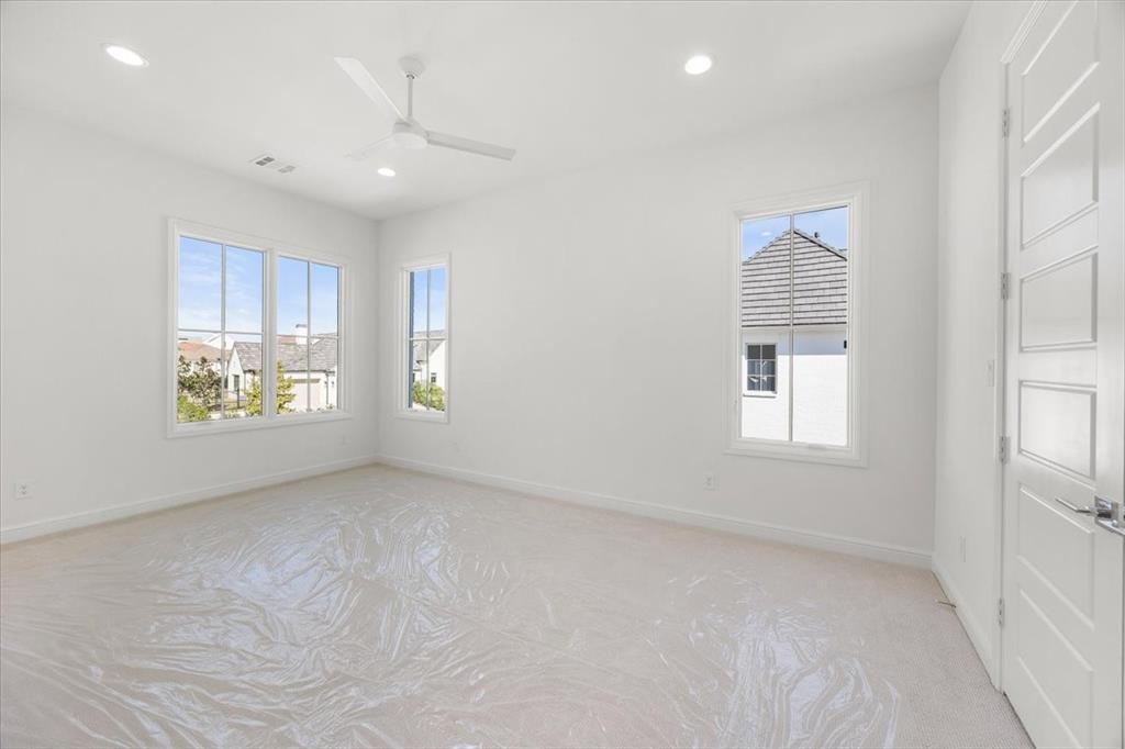 Montrachet - Residential