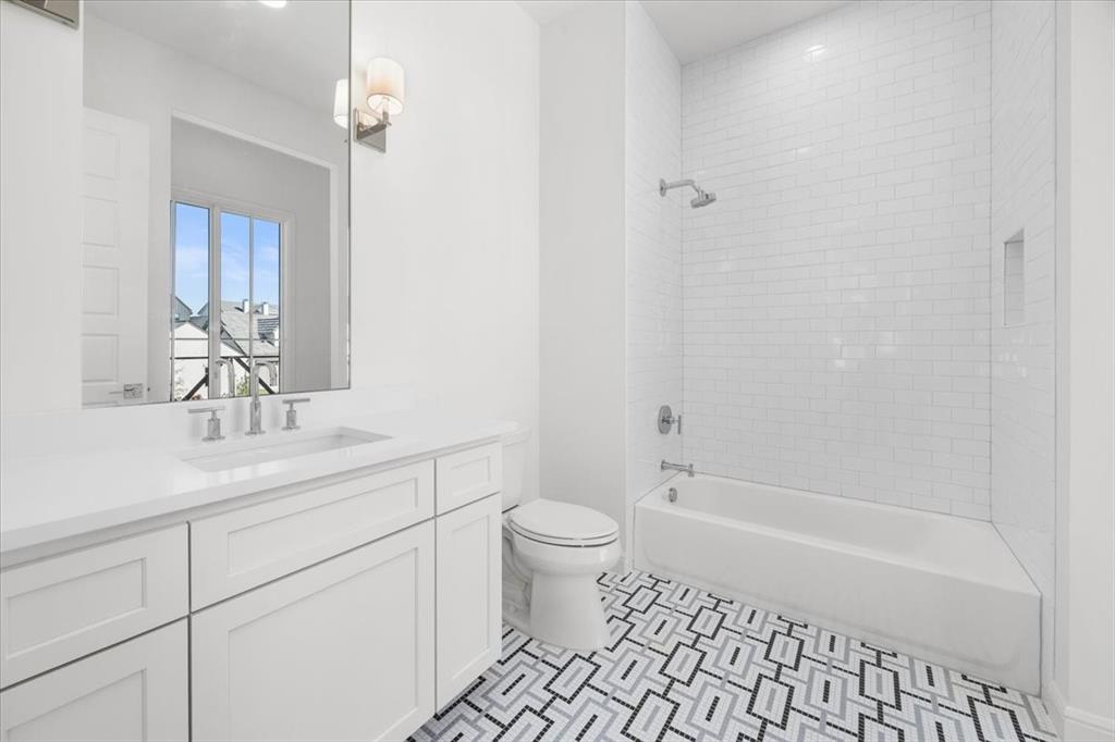 Montrachet - Residential