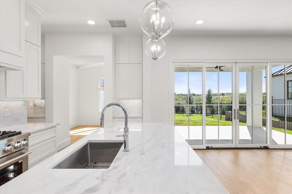 Montrachet - Residential