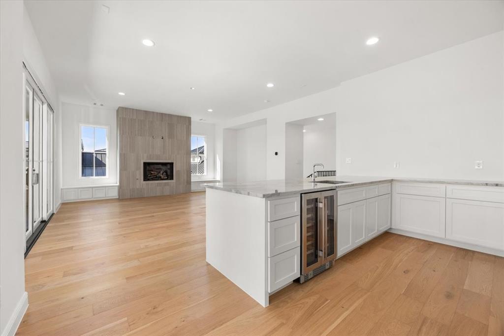 Montrachet - Residential