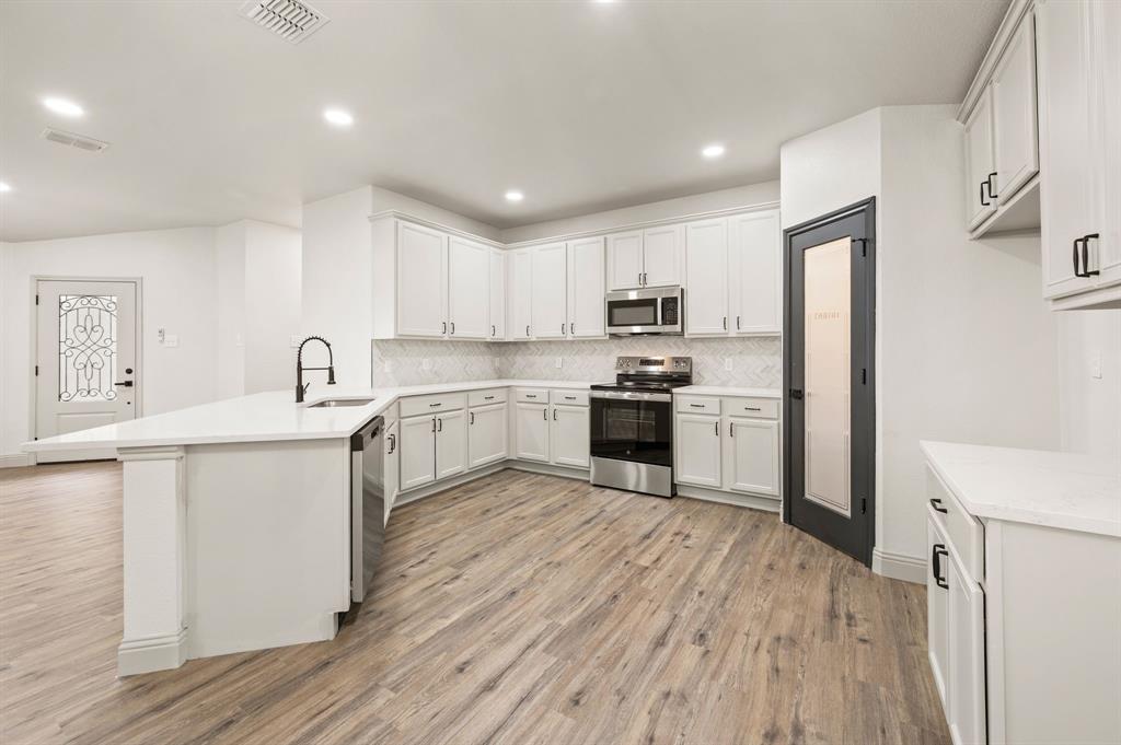Twin Mills Add - Residential