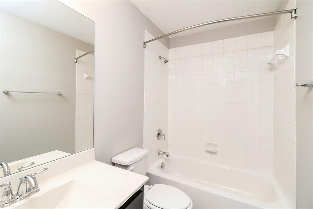 Villas At Fossil Creek - Residential Lease