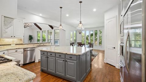 Tiny photo for 3 Rochester Court, Trophy Club, TX 76262 (MLS # 21091398)