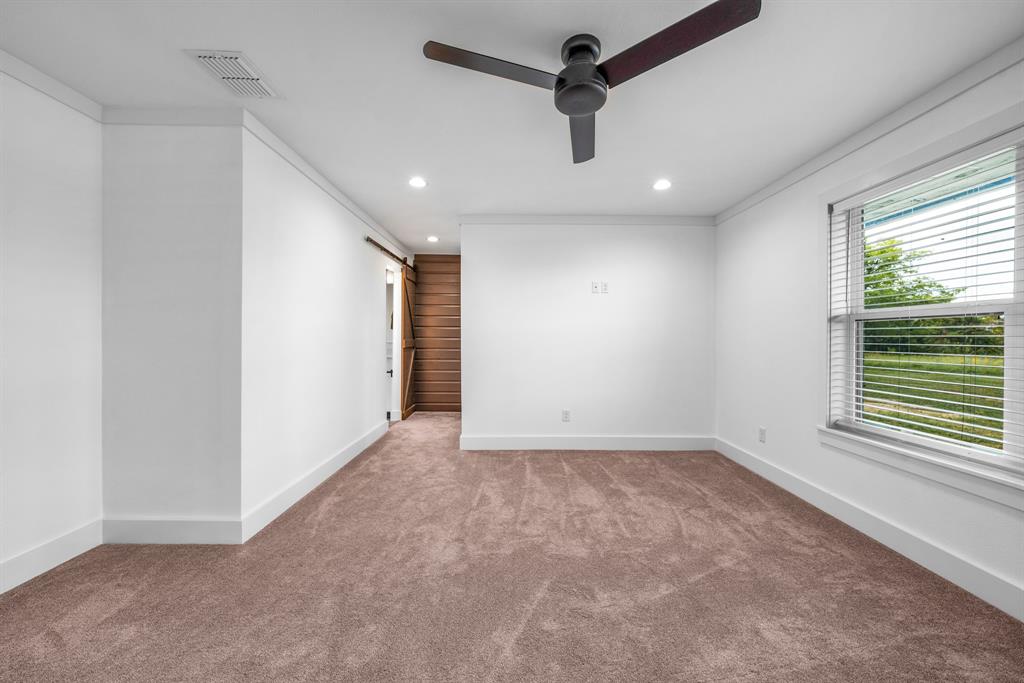 COWBOY HILLS - Residential