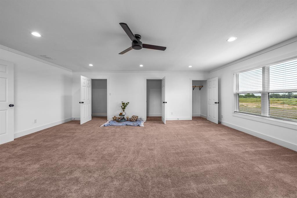 COWBOY HILLS - Residential