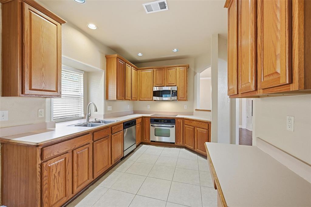 Enclave At Stonebridge Ranch The - Residential Lease