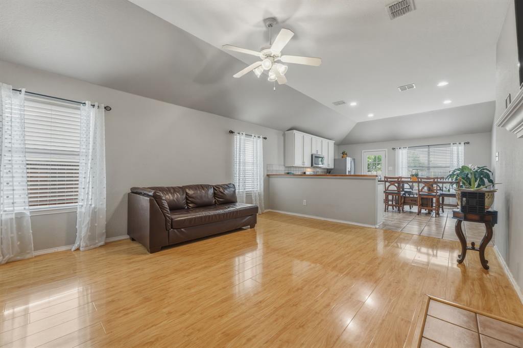Sendera Ranch - Residential