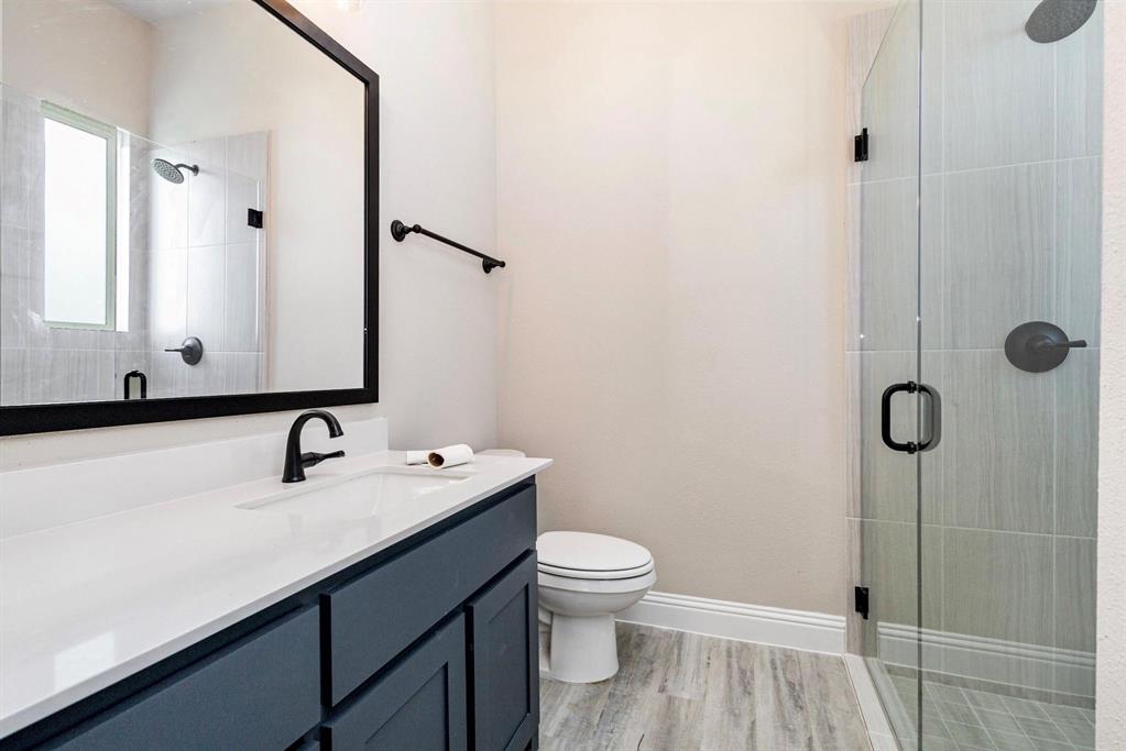 240 HANGING GARDEN Drive