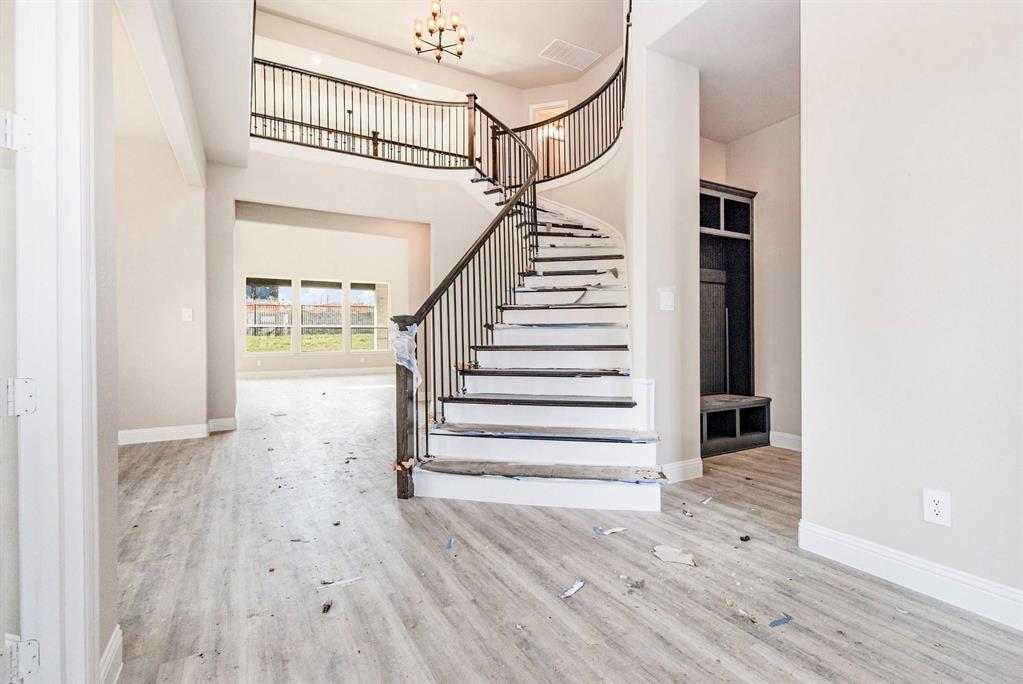 240 HANGING GARDEN Drive