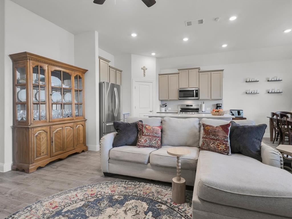 Silverado Ph 7 - Residential