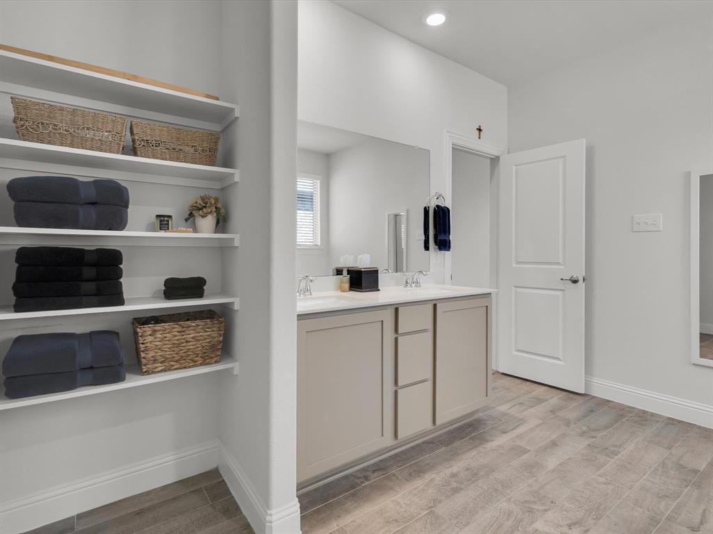 Silverado Ph 7 - Residential