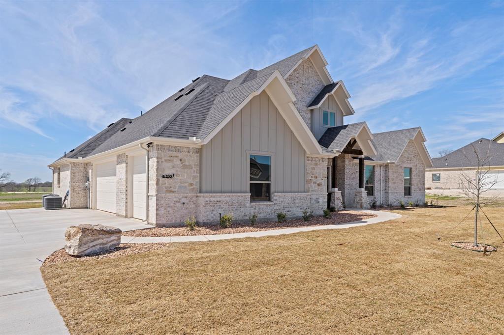 420 Paradise Ridge Drive