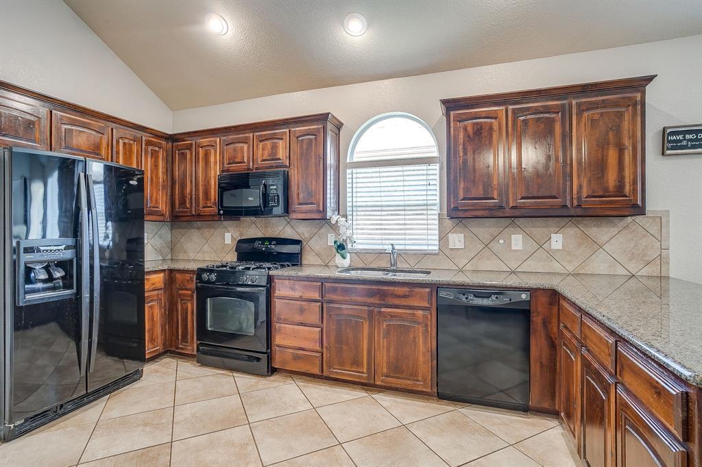 Alexandra Mdws Ph Viii - Residential