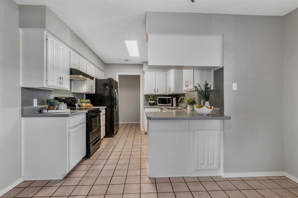 Foster Village Add - Residential