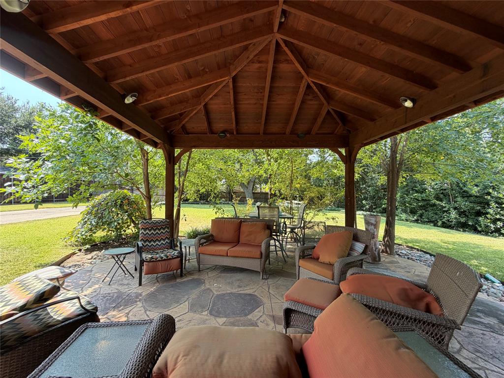 3708 Princess Lane