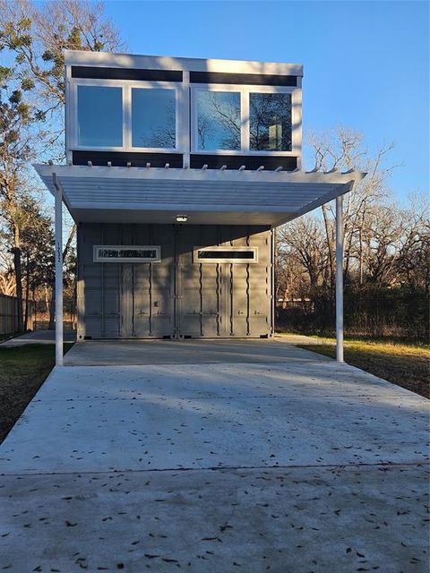 A home in Commerce