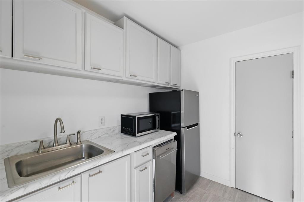 Westbury Park Condo - Residential