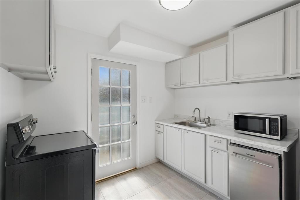 Westbury Park Condo - Residential