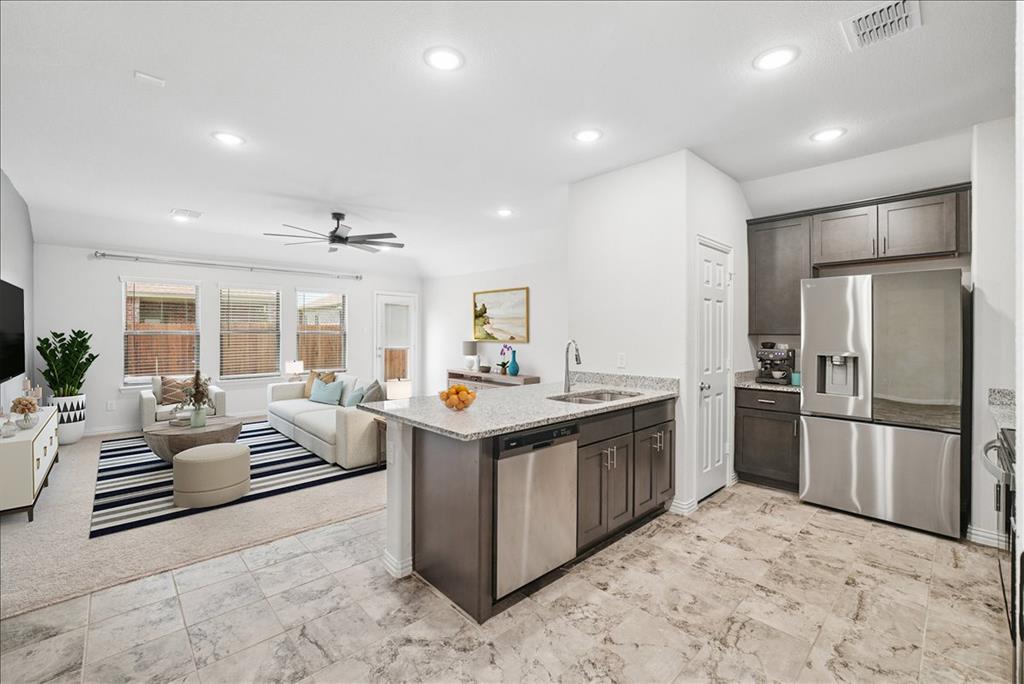 3015 Cliffview Drive