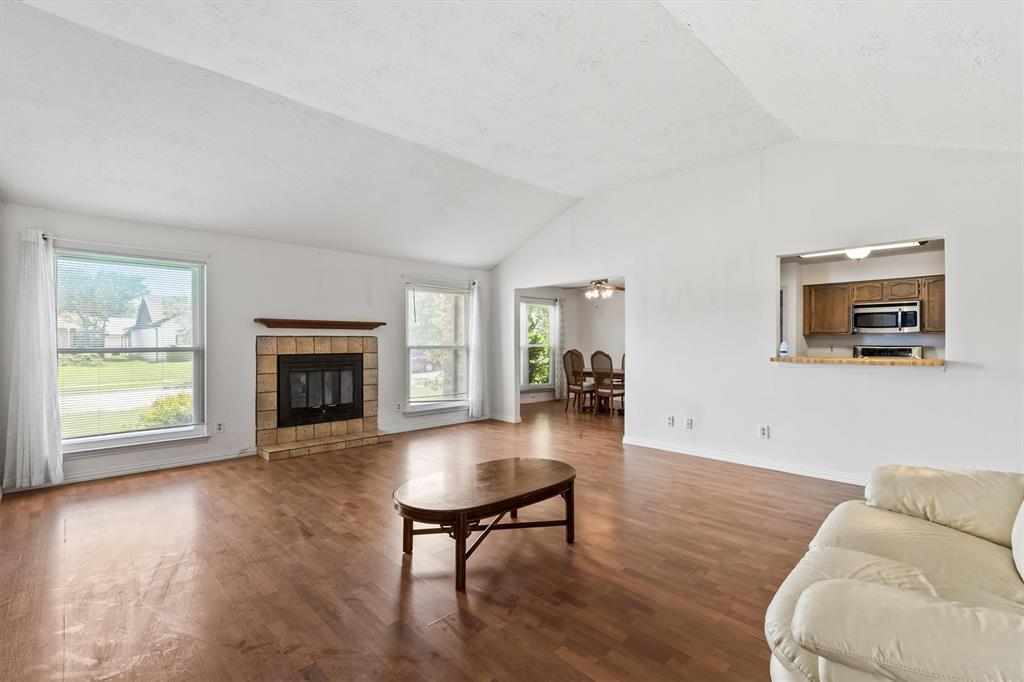 821 Bronco Lane