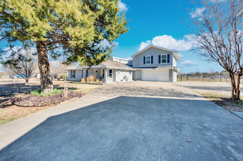 Twin Lakes Estate - Residential