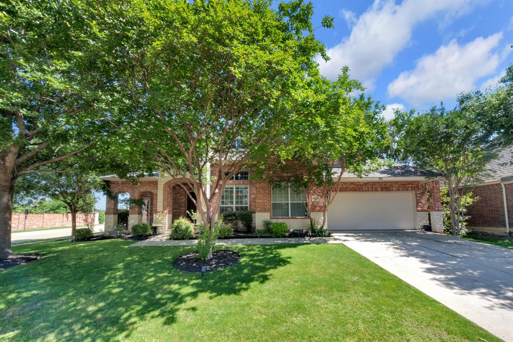 4304 Lone Oak Drive