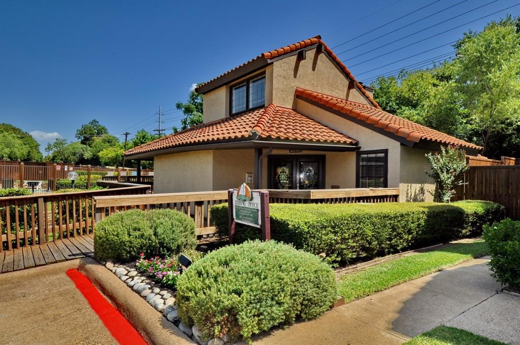 Lakehill Townhomes - Residential Lease