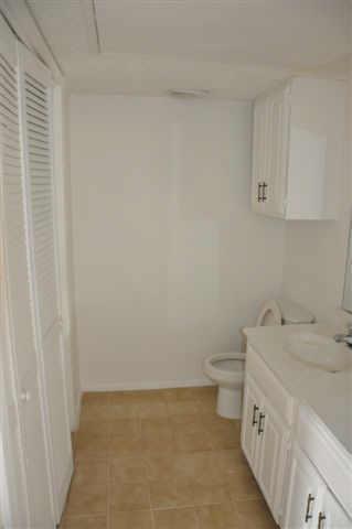 Lakehill Townhomes - Residential Lease