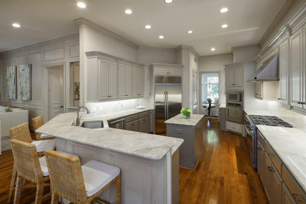 HIGHLAND PARK 4TH INST - Residential